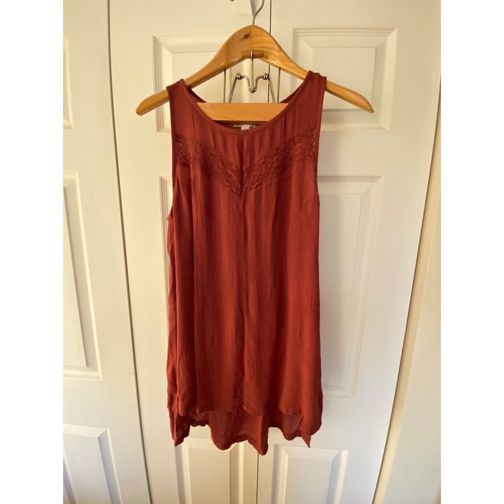 MELROSE AND MARKET SLEEVELSS TUNIC *NWT